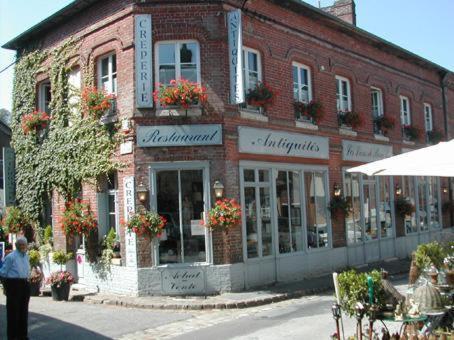 Hotel Les Lions De Beauclerc Lyons-la-Forêt Exteriér fotografie
